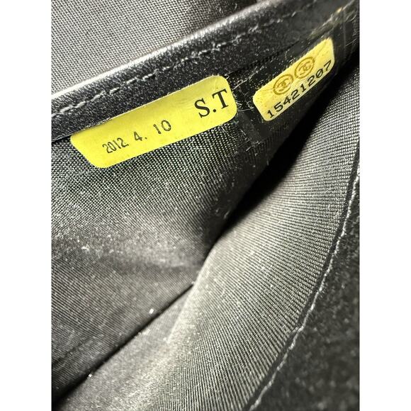 Chanel  Goatskin Camellia Embossed Zip Around Organizer Wallet Black*Beautiful - Picture 16 of 16